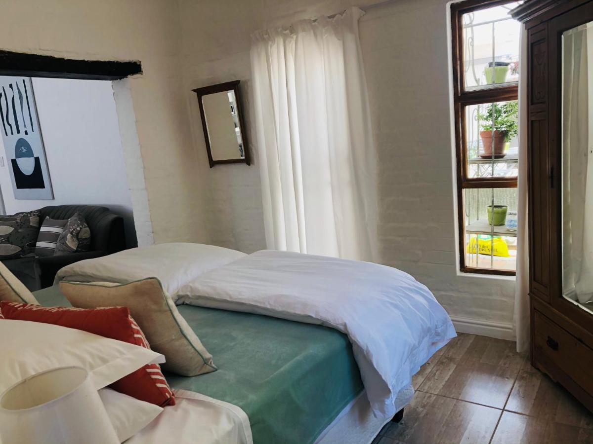 Hotel The Lily House Hermanus Esterno foto